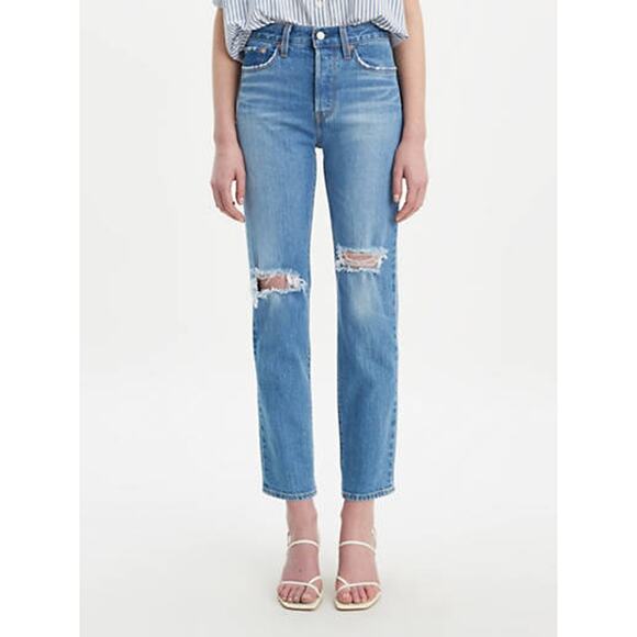 Levi's Premium Wedgie Fit Ankle Jeans in Medium Wash - Picture 1 of 11